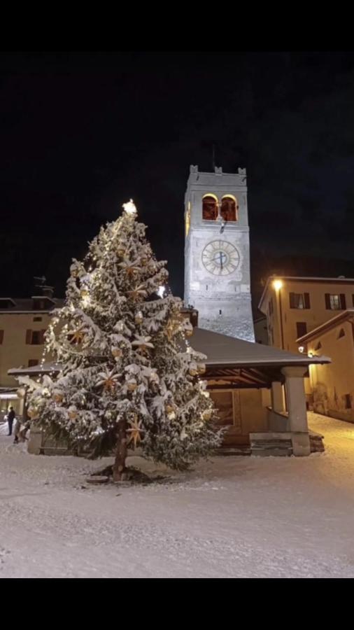 Cavour *